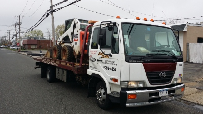 Angel Towing Bobcat