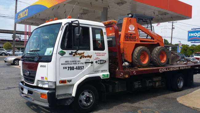 Angel Towing Skidsteer